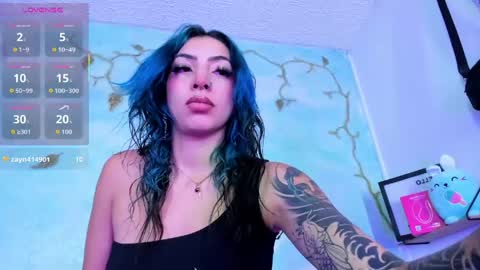 Snapshot of saturno_stone chatting on May 8, 2026, 1:33 am Saturnooo online show from May 8, 2026, 1:33 am