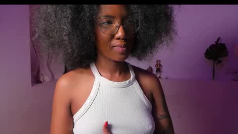 saturno_vibes online show from October 2, 2025, 8:54 am