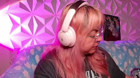 Snapshot of satyn_doll chatting on April 21, 2026, 2:51 am Gina George online show from April 21, 2026, 2:51 am
