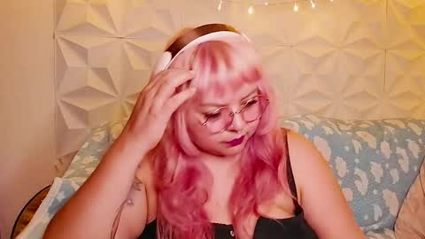 Snapshot of satyn_doll chatting on June 3, 2026, 12:57 am Gina George online show from June 3, 2026, 12:57 am