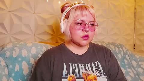Snapshot of satyn_doll chatting on June 7, 2026, 10:13 pm Gina George online show from June 7, 2026, 10:13 pm