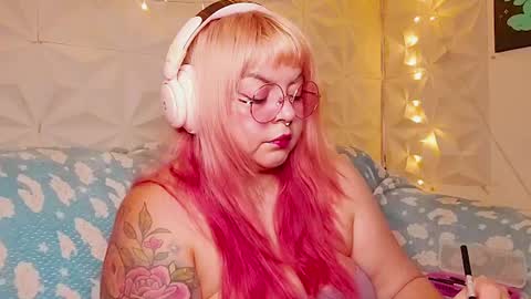 Snapshot of satyn_doll chatting on June 30, 2026, 1:06 am Gina George online show from June 30, 2026, 1:06 am