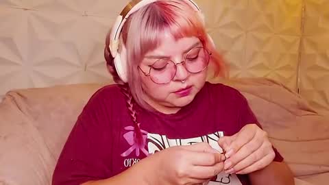 Snapshot of satyn_doll chatting on July 26, 2026, 12:19 am Gina George online show from July 26, 2026, 12:19 am