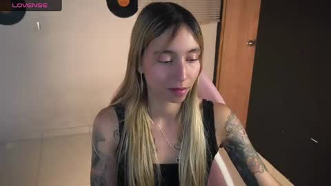 Snapshot of saucy_jenn1 chatting on June 13, 2026, 4:10 am I AM JENN online show from June 13, 2026, 4:10 am