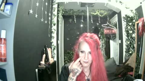 SaucySky online show from July 25, 2026, 9:12 pm