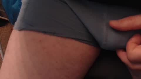 Snapshot of saukki chatting on December 11, 2024, 12:02 pm Saukkifi online show from December 11, 2024, 12:02 pm