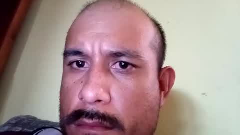Snapshot of saul73273 chatting on April 27, 2026, 1:31 pm saul73273 online show from April 27, 2026, 1:31 pm