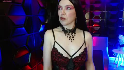 Snapshot of sauvage_lilith chatting on May 5, 2026, 3:36 am lilith online show from May 5, 2026, 3:36 am