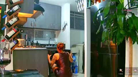 Snapshot of savage_penelope_ chatting on October 26, 2025, 11:31 pm Dela online show from October 26, 2025, 11:31 pm