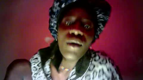 Snapshot of savagetongu3e chatting on March 18, 2026, 2:58 am savagetonguee online show from March 18, 2026, 2:58 am