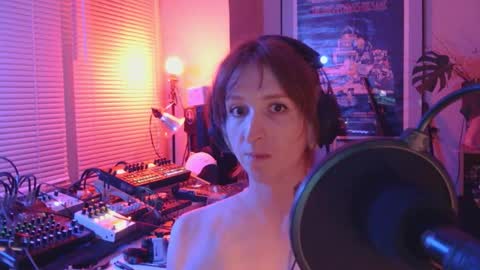 savagewaves online show from March 25, 2026, 2:28 am