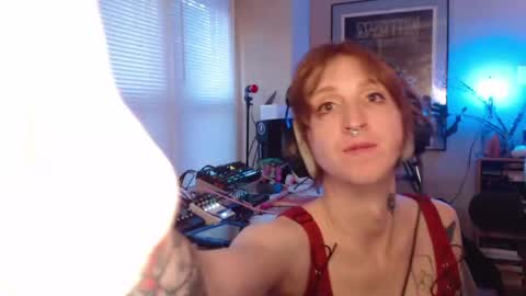 savagewaves online show from April 21, 2026, 12:23 am