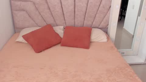 Savannahwildee online show from February 20, 2026, 1:33 pm