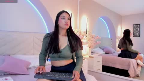 savina_ricci online show from June 24, 2026, 3:16 am