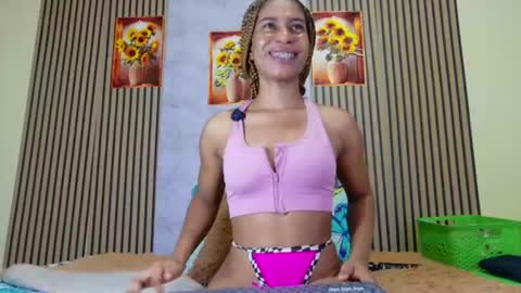 savory_pussy18 online show from June 18, 2026, 12:20 pm