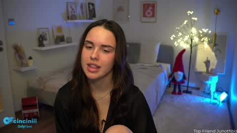 Naomi online show from December 2, 2024, 7:27 pm