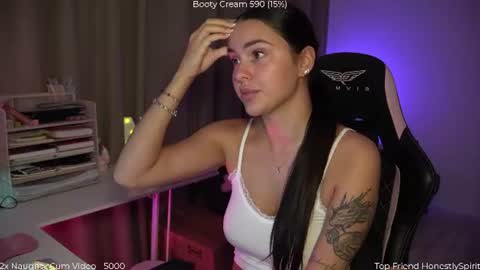 Naomi online show from July 28, 2026, 8:52 pm