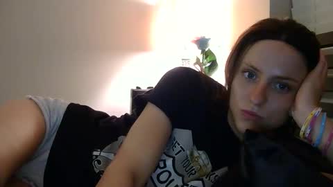 SavvySavage online show from April 24, 2026, 7:33 am