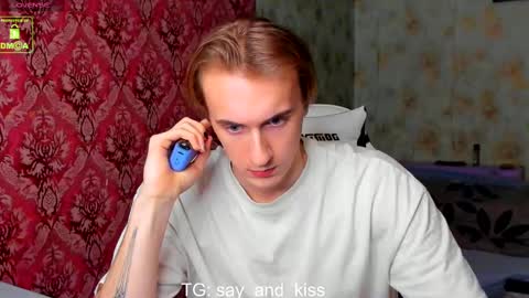 Snapshot of say_and_kiss chatting on February 14, 2025, 9:43 pm Say and kiss online show from February 14, 2025, 9:43 pm