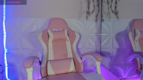 Snapshot of saylilith chatting on February 18, 2025, 12:06 pm Say Lilith Monday to Saturday 700am to 140pm Colombian time online show from February 18, 2025, 12:06 pm