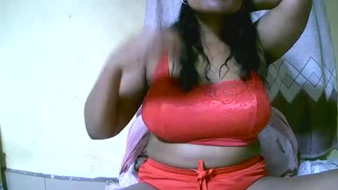 Snapshot of saylla1 chatting on November 9, 2025, 6:50 pm saylla1 online show from November 9, 2025, 6:50 pm