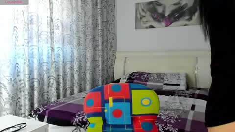 Mikyyy online show from January 18, 2025, 1:08 pm