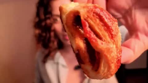 Venus online show from March 9, 2026, 3:05 pm