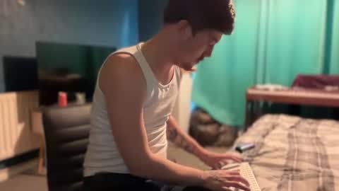 Snapshot of scallylad03 chatting on July 18, 2026, 7:28 pm scallylad03 online show from July 18, 2026, 7:28 pm