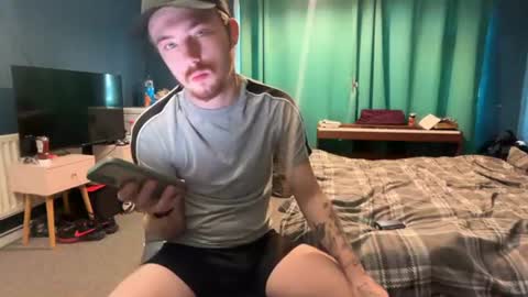 Snapshot of scallylad03 chatting on August 2, 2026, 5:33 pm scallylad03 online show from August 2, 2026, 5:33 pm