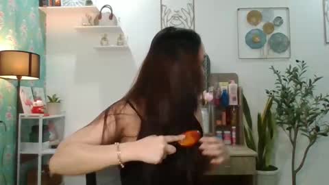 Snapshot of scar58 chatting on January 11, 2025, 12:07 pm scarlett. online show from January 11, 2025, 12:07 pm