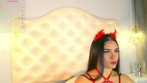 scarleettdoll online show from May 17, 2026, 1:14 am