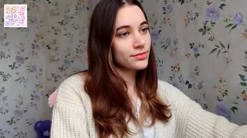 Snapshot of scarlet1flowers chatting on November 8, 2025, 12:27 pm Kira online show from November 8, 2025, 12:27 pm