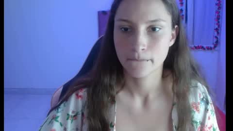 Snapshot of scarlet378580 chatting on April 28, 2026, 2:11 pm scarlet378580 online show from April 28, 2026, 2:11 pm