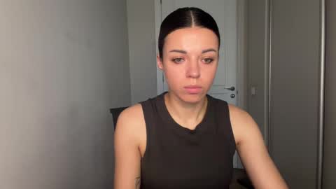Snapshot of scarlet_daisy_ chatting on April 27, 2026, 7:06 am Sophie online show from April 27, 2026, 7:06 am