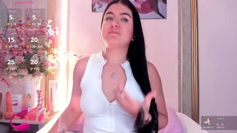 Andrea online show from May 14, 2026, 11:39 am