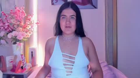 Andrea online show from July 27, 2026, 7:32 pm