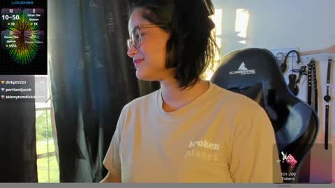 scarlet taylor kennedy online show from January 20, 2025, 10:15 pm