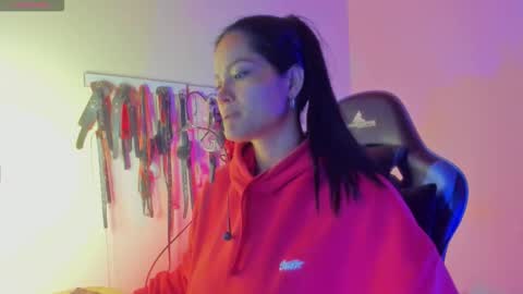 scarlet taylor kennedy online show from March 18, 2026, 10:24 pm