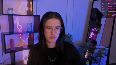 Snapshot of scarlet_mooore chatting on September 23, 2025, 10:13 pm scarlet PVT is open online show from September 23, 2025, 10:13 pm