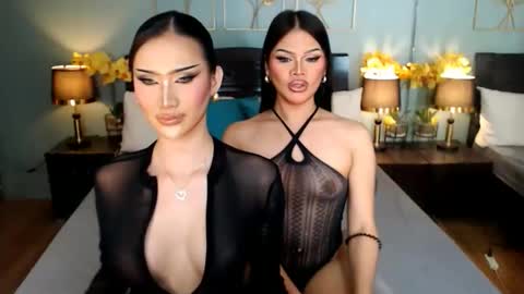 Scarlet online show from June 11, 2026, 2:53 am