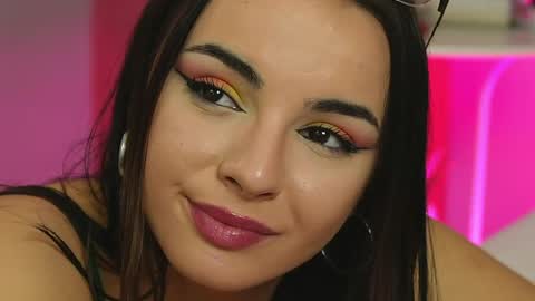 Snapshot of scarlet_vex chatting on May 12, 2026, 5:32 pm Scarlet online show from May 12, 2026, 5:32 pm