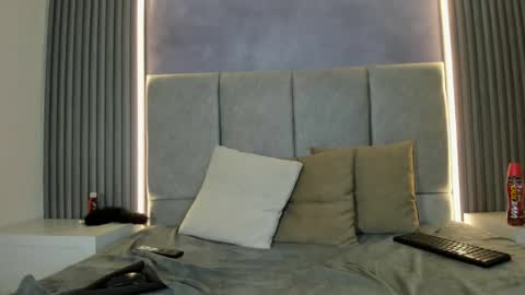 scarletaura26 online show from July 28, 2026, 8:52 pm