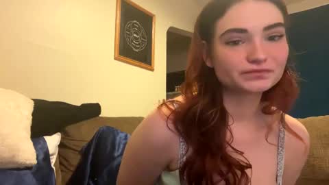 scarletbean online show from January 7, 2025, 1:46 pm