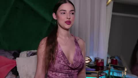 Snapshot of scarletcolesx chatting on May 26, 2026, 10:06 pm scarletcolesx online show from May 26, 2026, 10:06 pm