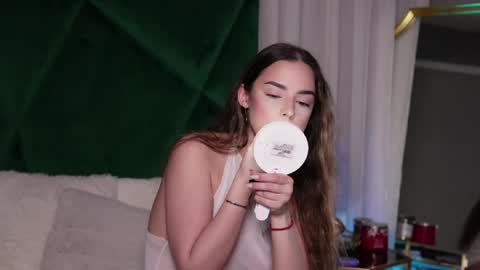 Snapshot of scarletcolesx chatting on May 27, 2026, 10:07 pm scarletcolesx online show from May 27, 2026, 10:07 pm