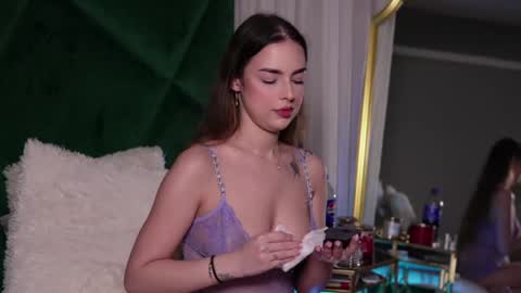 Snapshot of scarletcolesx chatting on June 5, 2026, 10:59 pm scarletcolesx online show from June 5, 2026, 10:59 pm