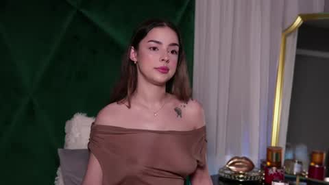 Snapshot of scarletcolesx chatting on June 9, 2026, 1:06 am scarletcolesx online show from June 9, 2026, 1:06 am