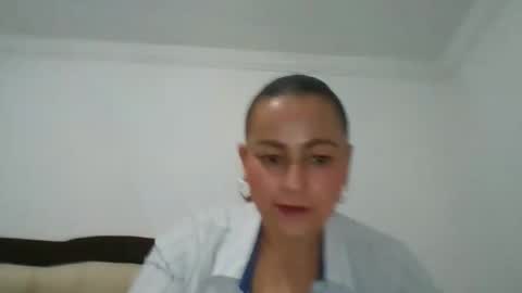 Snapshot of scarletglow1 chatting on December 5, 2025, 12:08 am scarletglow1 online show from December 5, 2025, 12:08 am