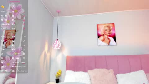 Scarlet  online show from February 4, 2025, 5:10 am