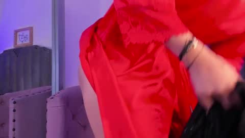              online show from December 26, 2024, 2:37 pm